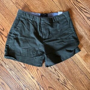 Banana Republic Chino Shorts - Army Green - Size 6